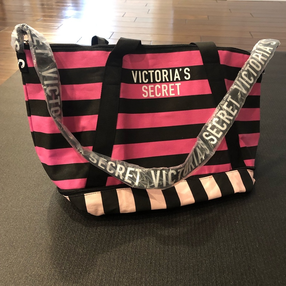 Victoria’s Secret overnight weekend bag